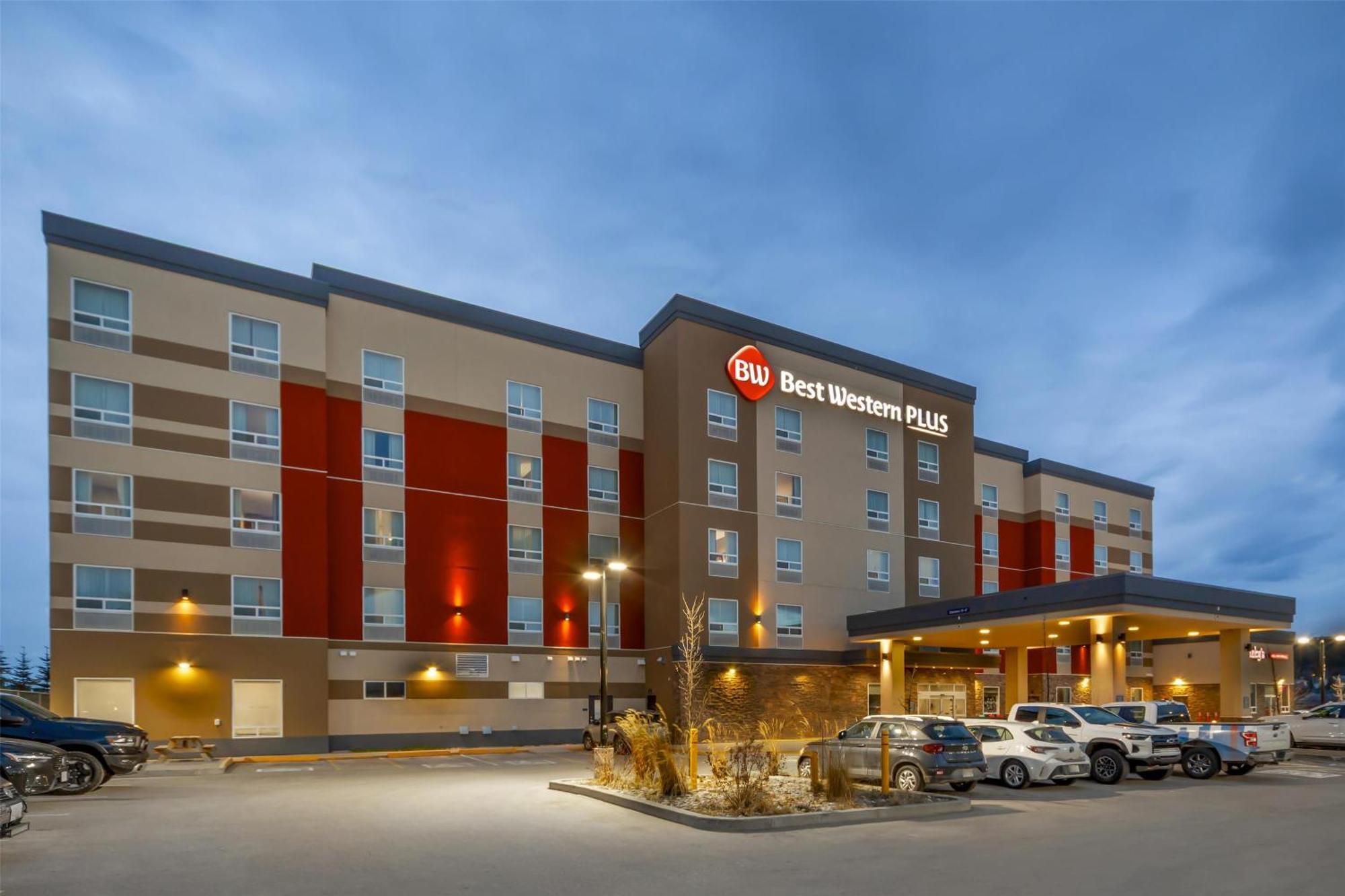 Western & Hotel