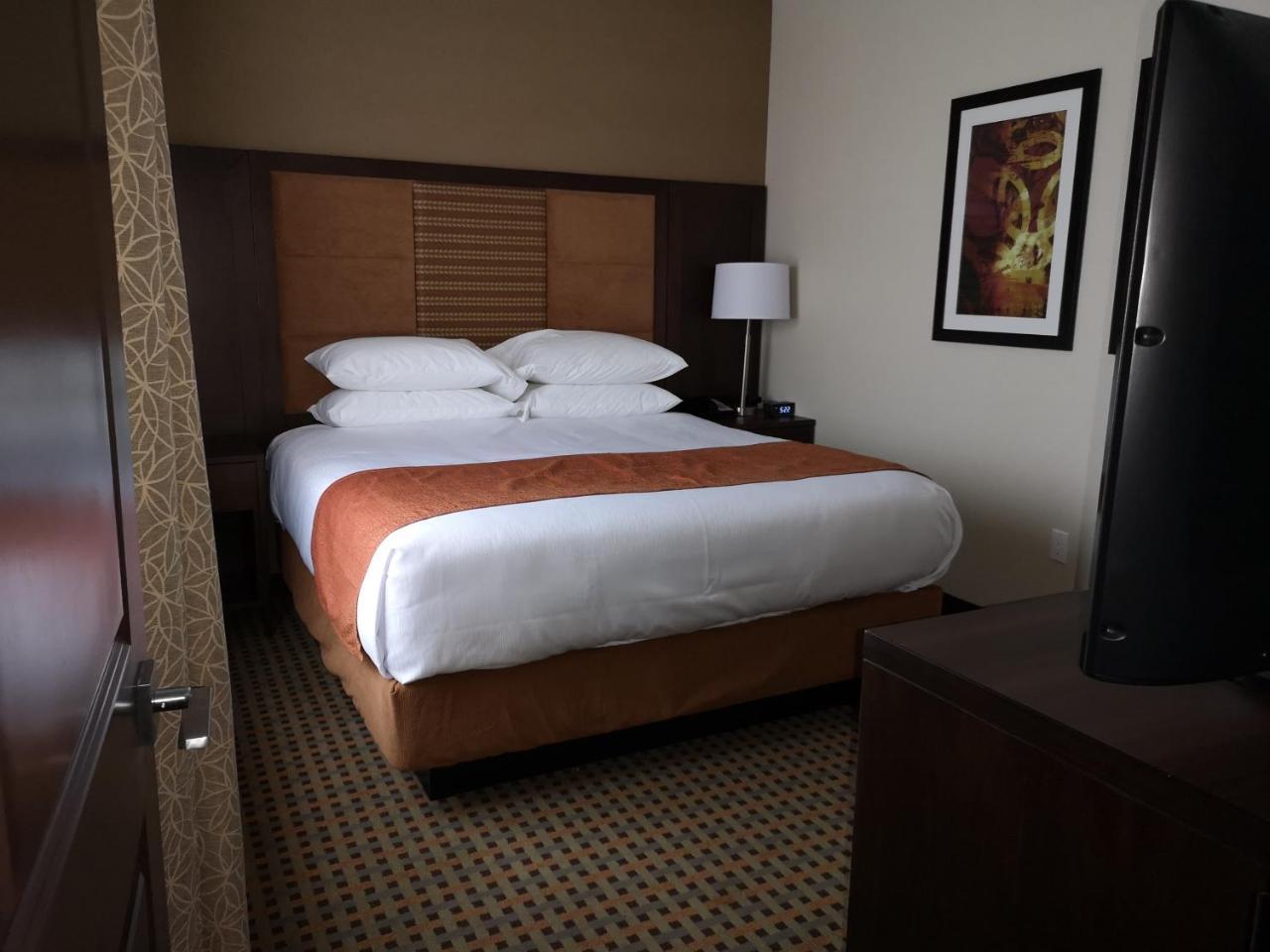 Hotel Western & Hinton